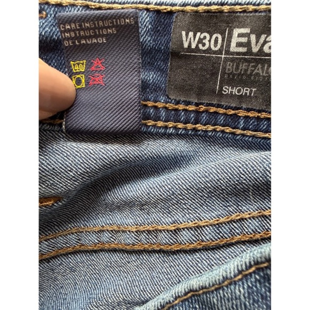 Buffalo David Bitton Evan-X Denim Shorts Size 30 14" Inseam Y2K Style Jorts EUC - Picture 7 of 7